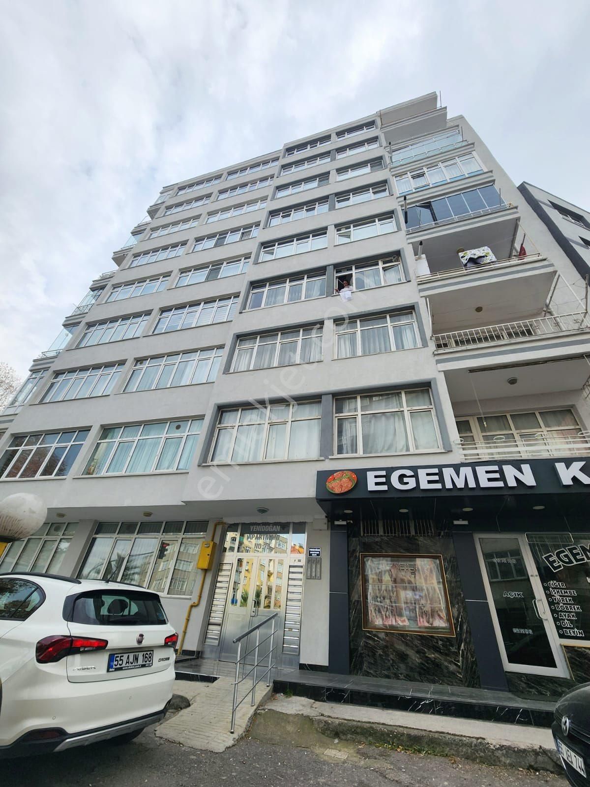 İlkadım Rasathane Satılık Daire Furkan Emlaktan Rasathane Mah. 2+1 120m2 8.kat 3 Adet Fırsat Daire