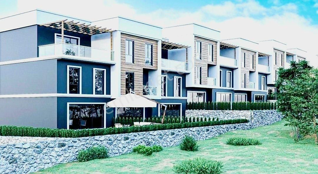 Silivri Mimar Sinan Satılık Villa Silivri'de Modern Site İçi Villa - 5+2, Geniş Alan, Yeni Yapı!