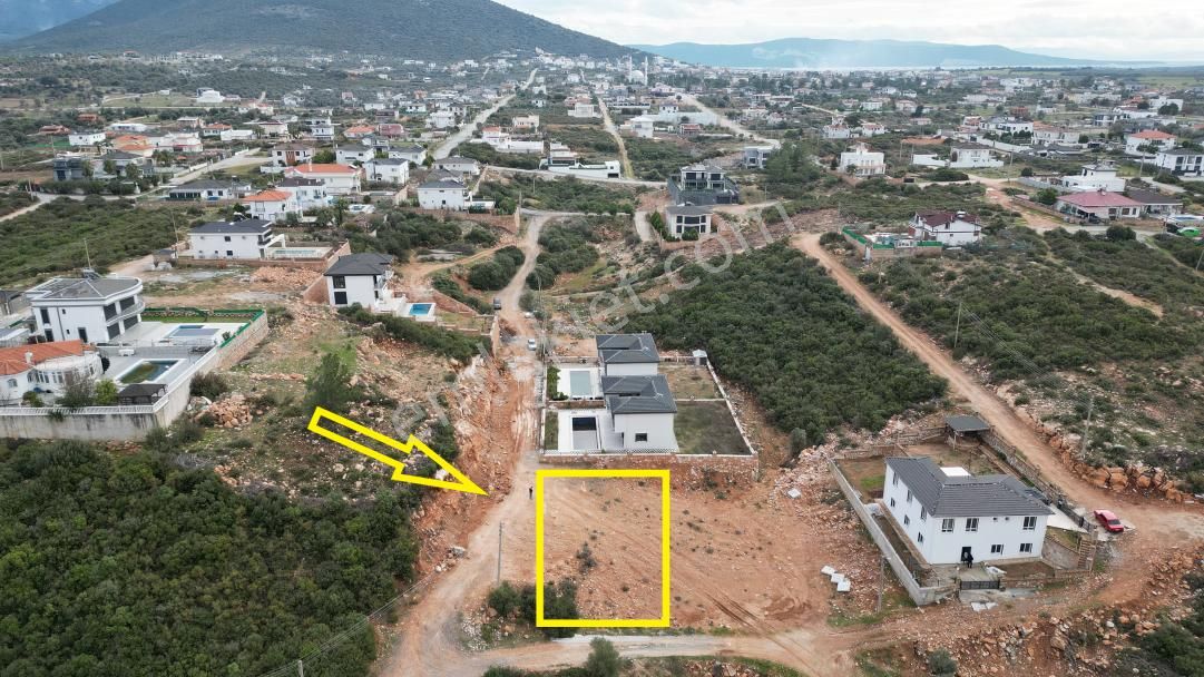 Didim Ak Yeniköy Satılık Konut İmarlı Didim Yeşiltepede Satılık 701 M2 Arsa