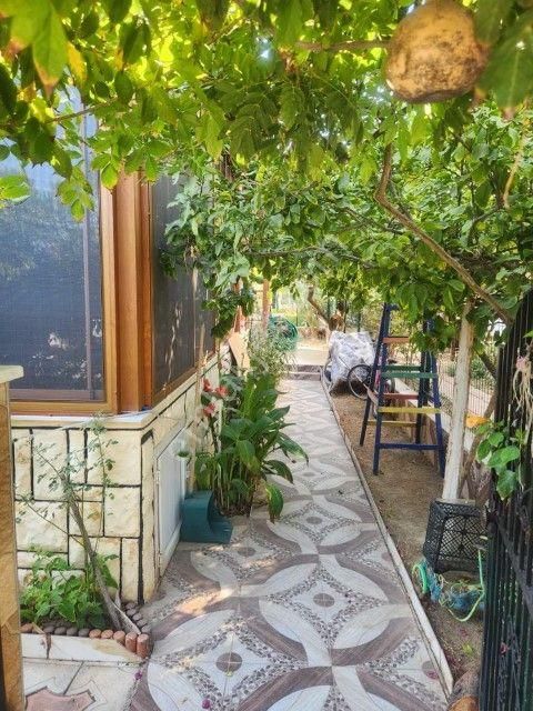 Seferihisarda Site İçinde Eşyalı Satılık 5+1 Villa - Görsel 21