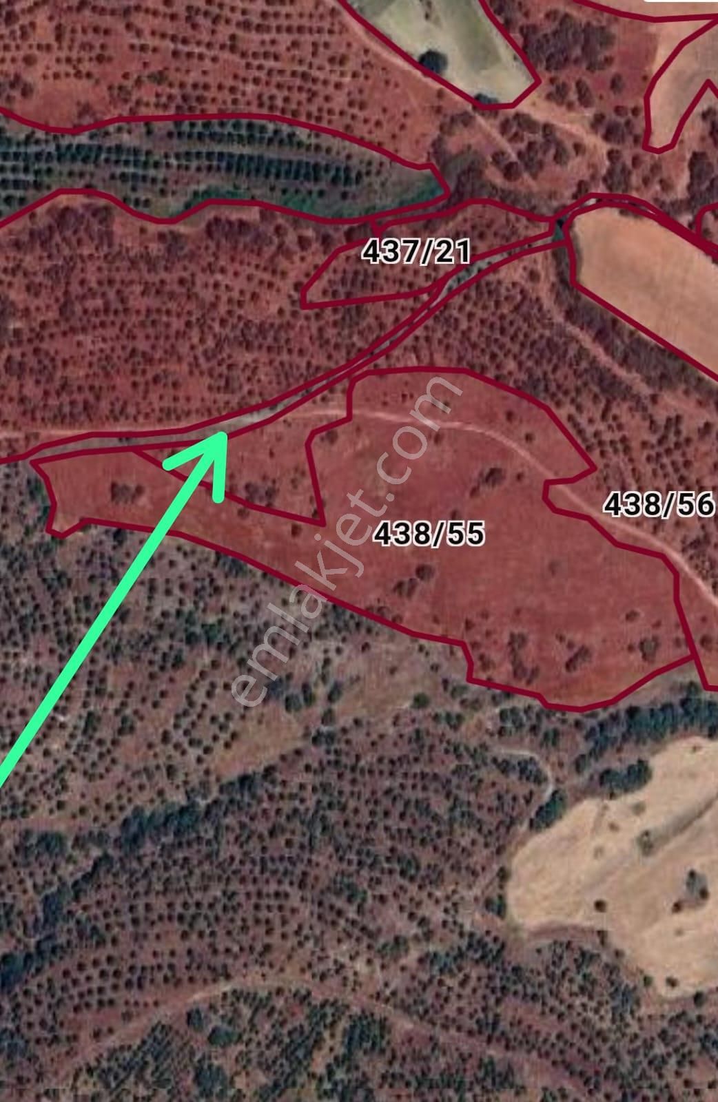Uşak Eşme Yeleğen Kasabasında 22183m2 Satılık Tarla - Görsel 2