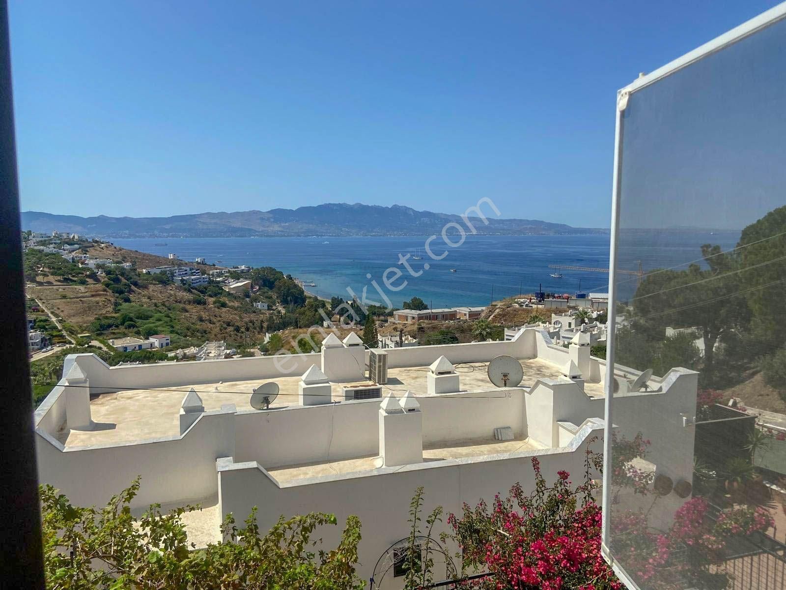 Bodrum Turgutreis Satılık Villa Bodrum Nağme Sitesi'nde Satılık Full Manzaralı Villa