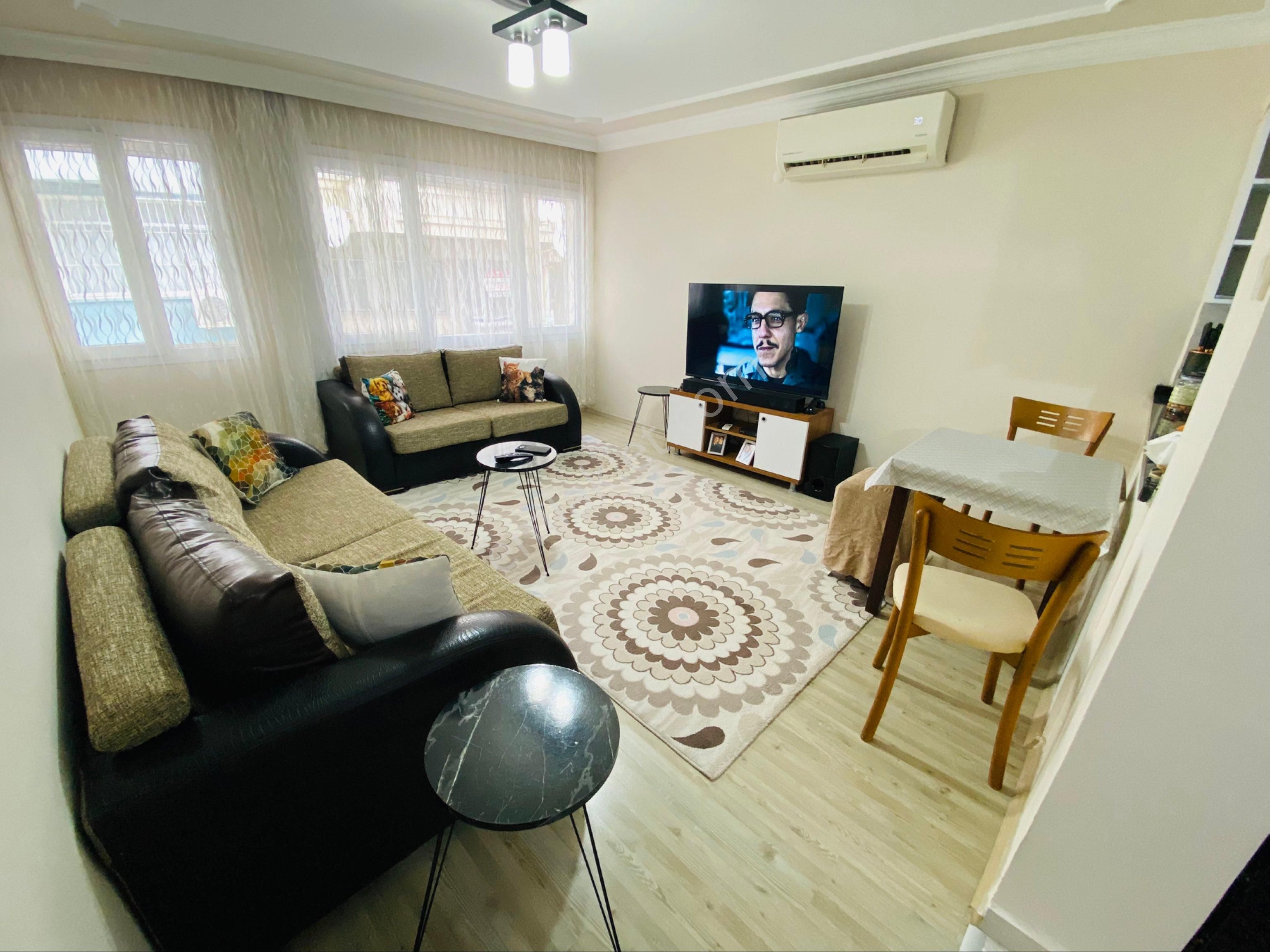 Mithatpaşa Caddesi Bir Üst Sokağında 3+1 140m2 Bahçeli Full Bakımlı