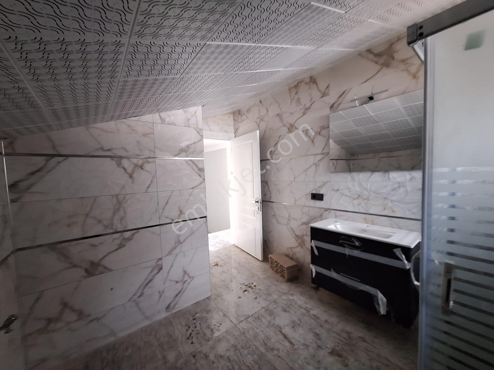 Güven Emlak'tan Cumhuriyet Mahallesinde Satılık İkiz Villa - Görsel 28