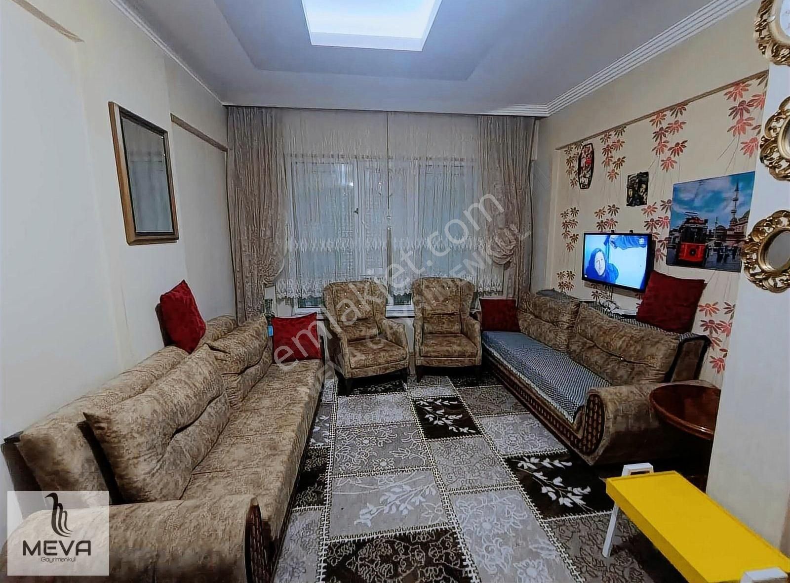 Selçuklu Kosova Kiralık Daire Meva Gayrimenkul'den Studyo Kaykon'da Full Eşyalı Kiralık Daire