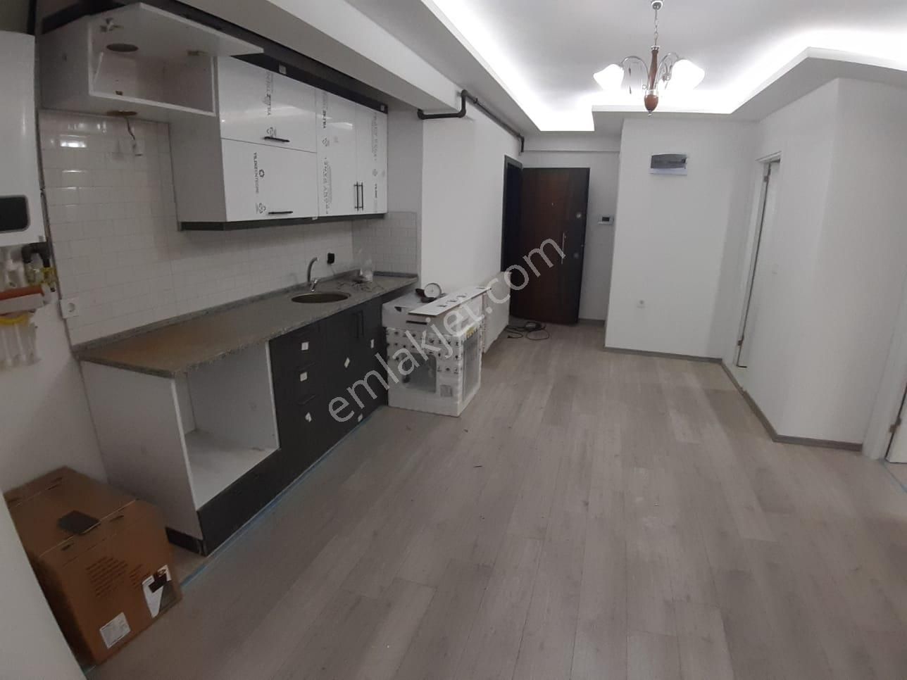 Buca Barış Kiralık Daire Güneş'ten Buca Belediye Yakını 2+1 80m 2 Balkon Arakat Otopark