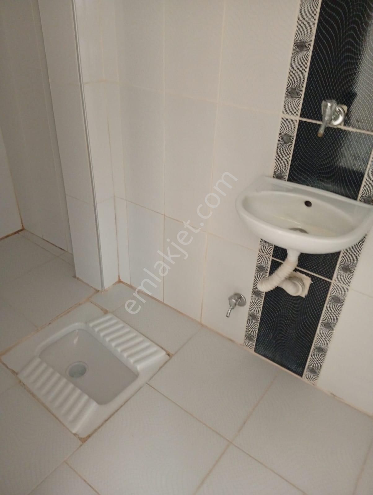 Geniş, 3+1, 2 Banyo, 2 Asansör, Ara Kat, Güney Cephe - Görsel 14