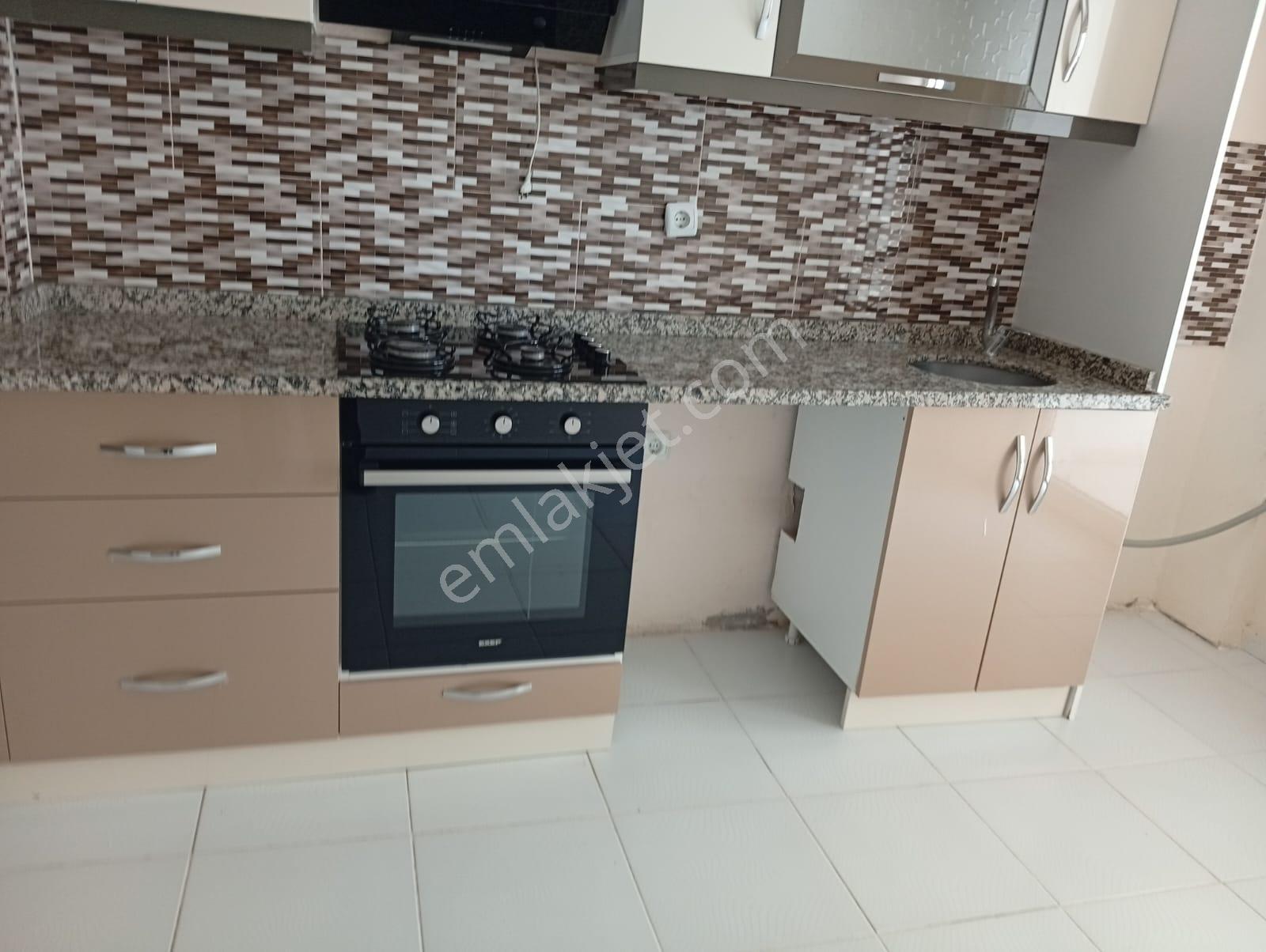 Geniş, 3+1, 2 Banyo, 2 Asansör, Ara Kat, Güney Cephe - Görsel 21