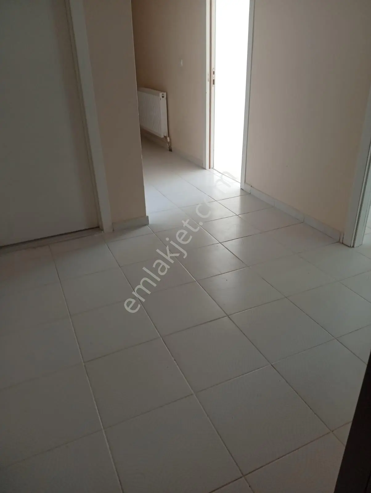 Geniş, 3+1, 2 Banyo, 2 Asansör, Ara Kat, Güney Cephe - Görsel 2
