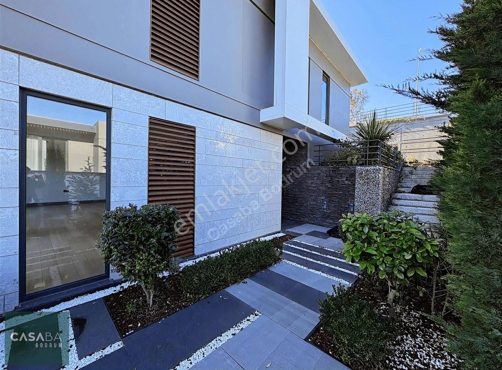 Gündoğan Koyu Satılık 4+1 Deniz Manzaralı Tam Müstakil Villa - Görsel 13