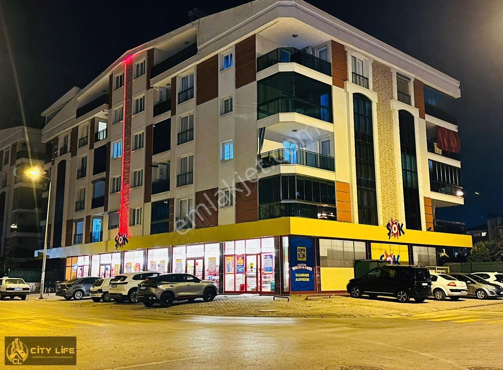 Efeler Efeler Satılık Daire City Life'dan Aydın Efeler Mh Satılık 5+1 Site İçinde Lüks Daire