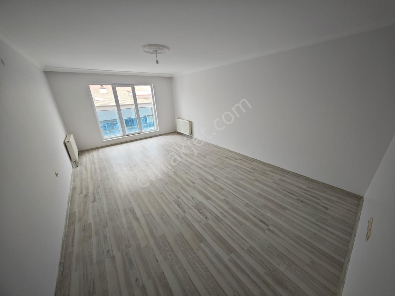 Altındağ Feridun Çelik Kiralık Daire Altındağ - Feridun Çelik Mahallesinde Ara Katta, Teras Balkonlu 3+1 Kiralık Daire !!!