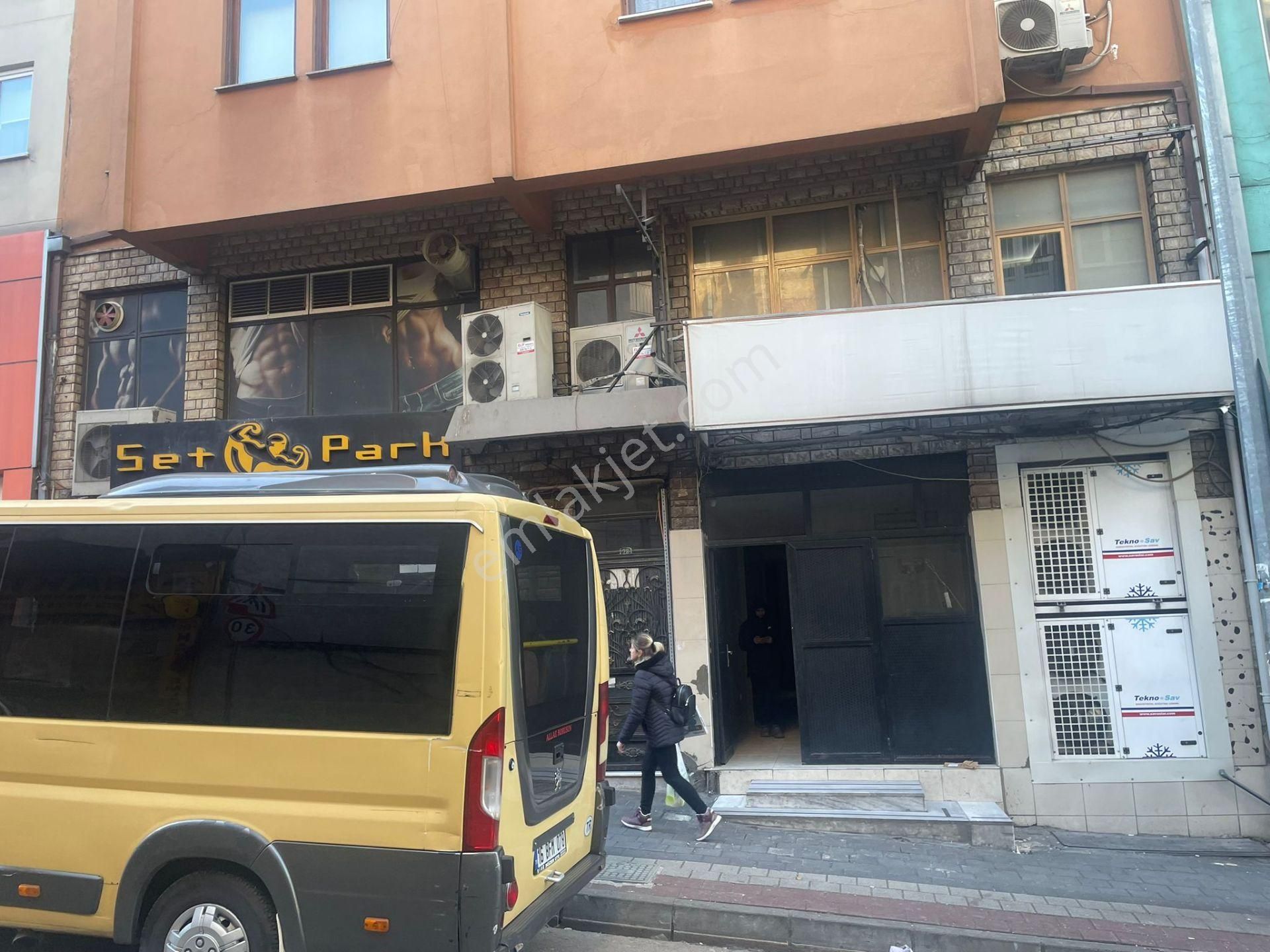 Bursa Kılıç Tan Setbaşı Cadde Üstü Satılık 3+1 Asansörlü Daire - Görsel 3