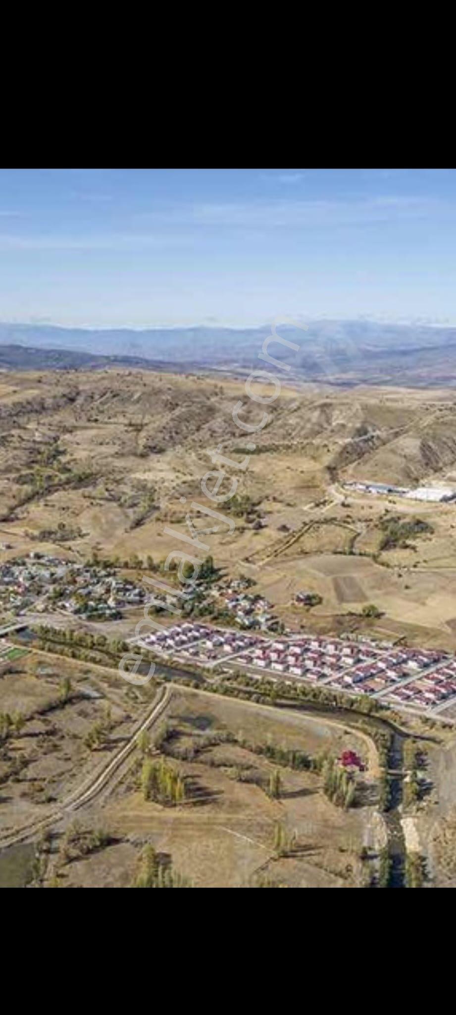 Refahiye De 27.509 M2 Kayı Villalarına Yakındır Villa Yapımına Uygundur - Görsel 18