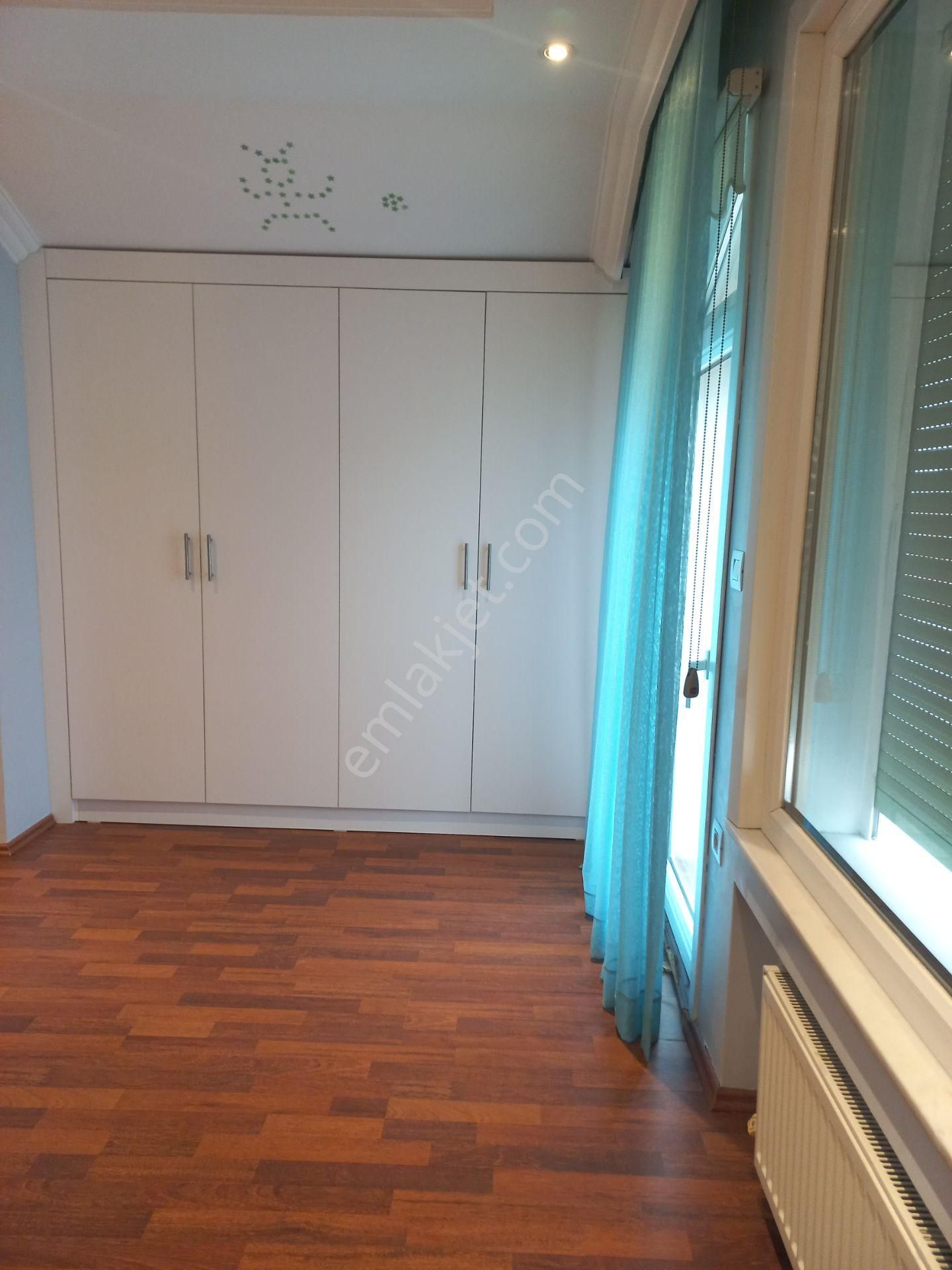 Erkutun'dan, Florya Basınköy'de Üç Cepheli, Çok Geniş Manzaralı Çift Teraslı Satılık Çatı Dubleksi - Görsel 25