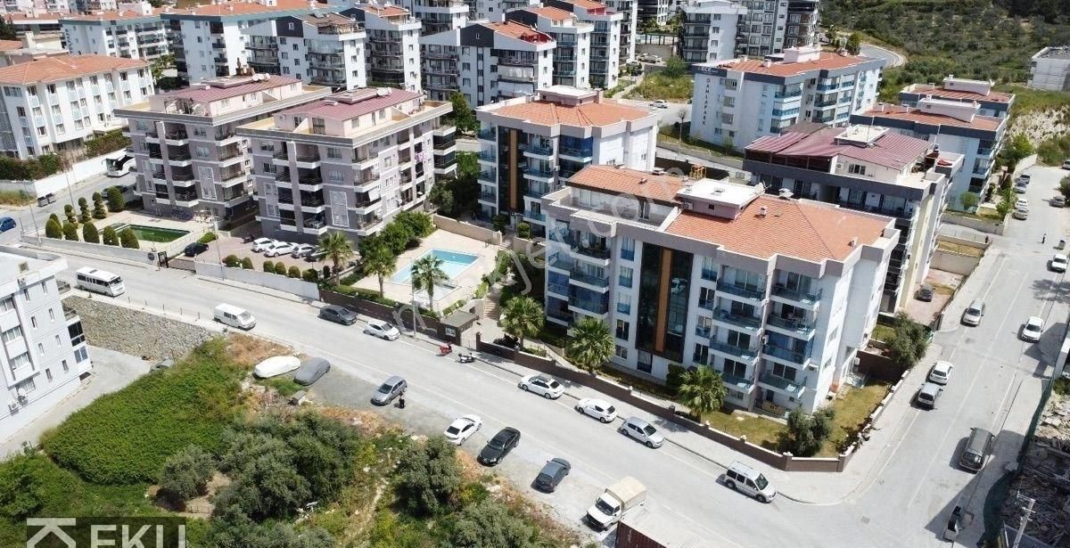 Kuşadası İkiçeşmelik Satılık Daire Deniz Manzaralı 2+1 Sıfır Daire