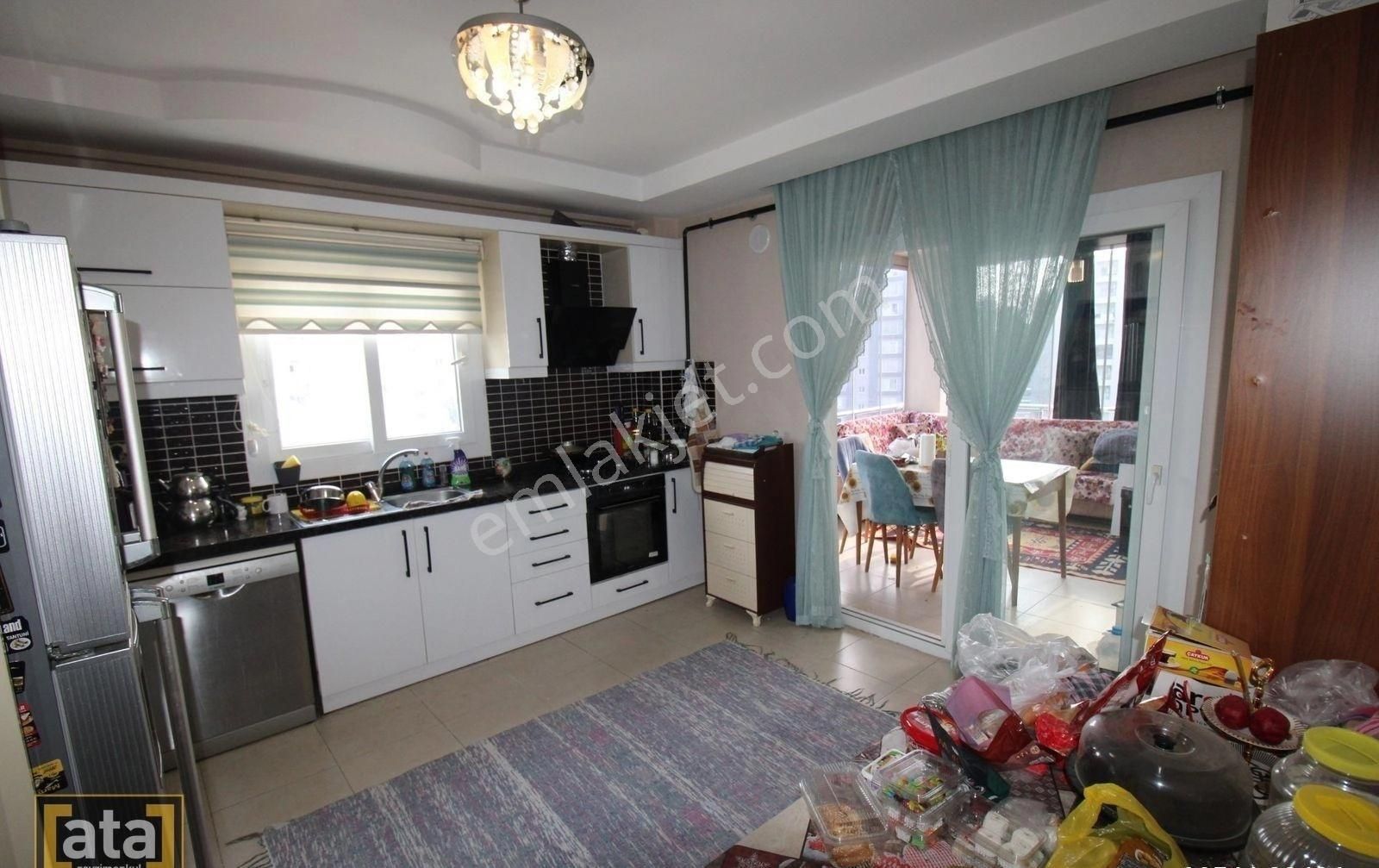 Mezitli Akdeniz Satılık Daire Mezitli Akdeniz Mahallesinde Merkezi Site İçi Cazip 3+1 Satılık Daire