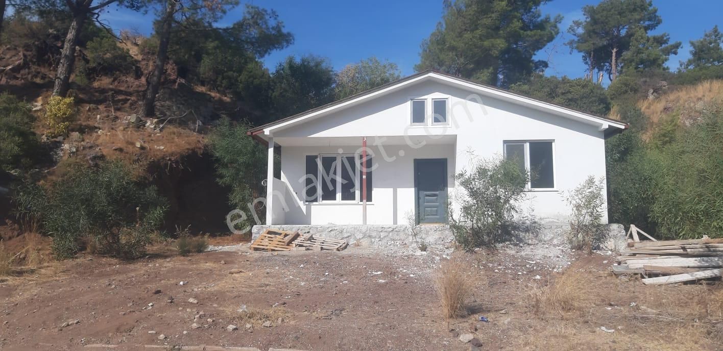 Hisarönü Köy İçinde Satılık Müstakil Ev Ve Arsa - Görsel 2