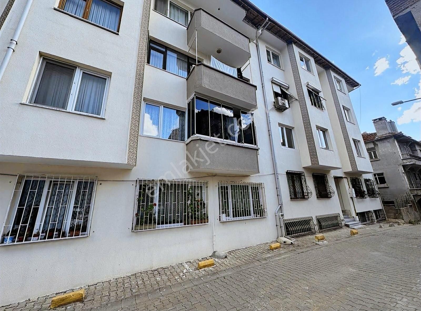 Süleymanpaşa Ertuğrul Kiralık Daire Kaan'dan Çarşıda Merkezi Kısmi Deniz Manzaralı 3+1 Kiralık Daire