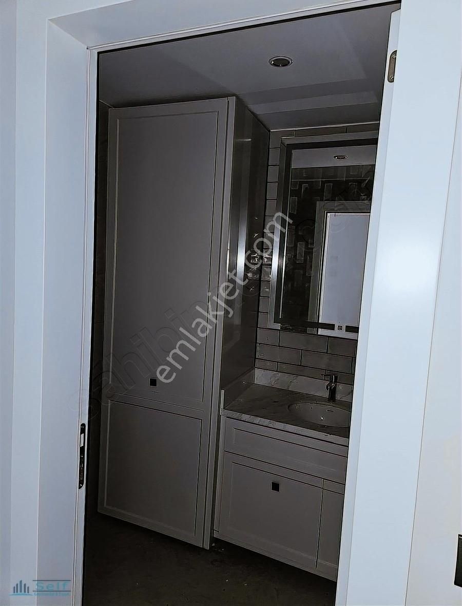 Self'den Yenişafak'ta Çevre Yoluna Yakın Sıfır 3+1 Daire