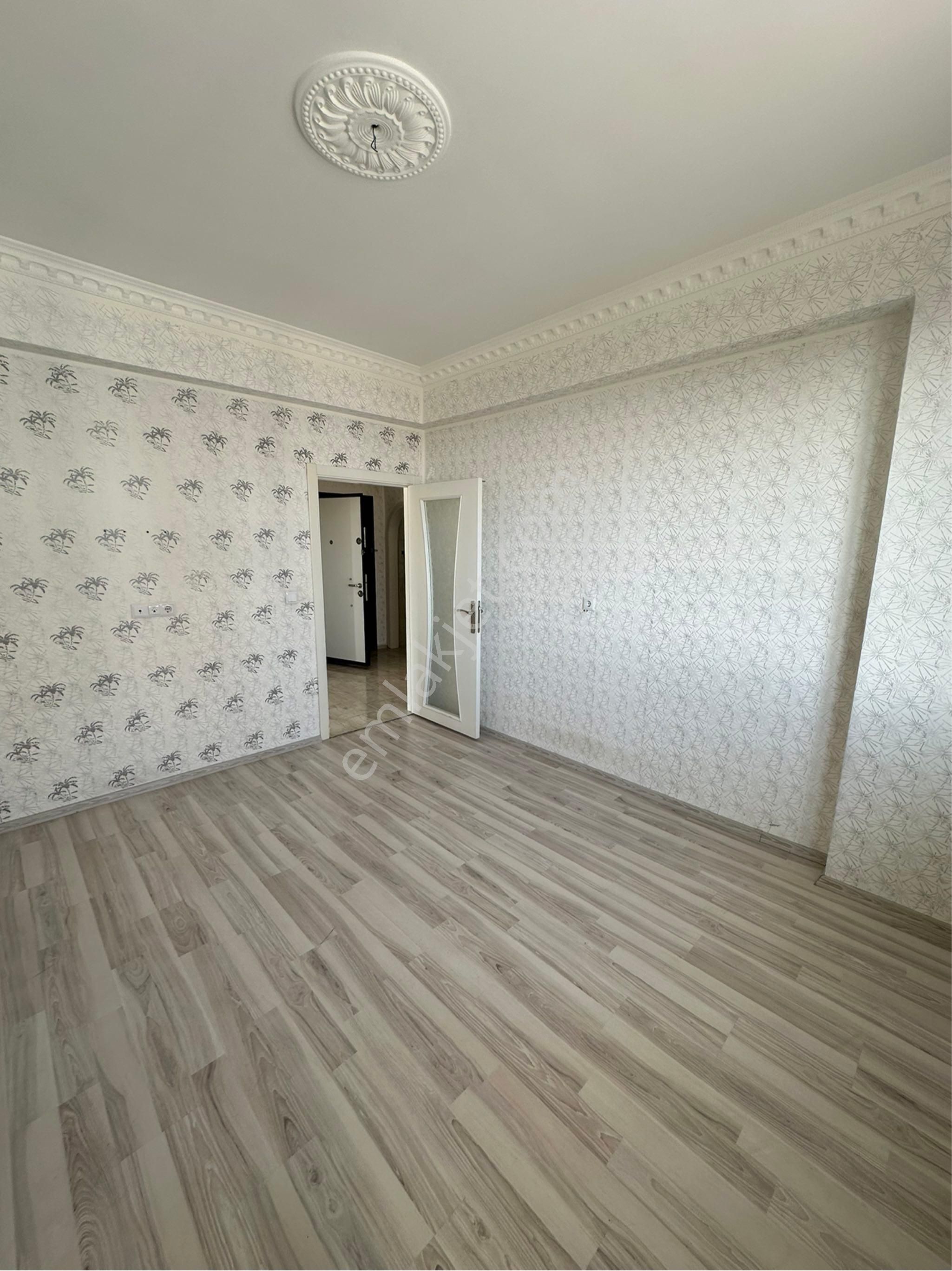 Salih Emlaktan Parsanda Kelebeklerlere Yakın Kiralık 3+1 Daire - Görsel 34