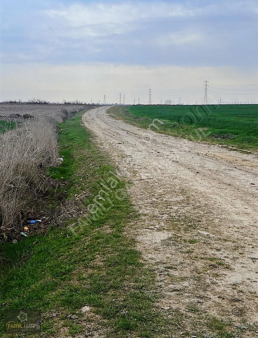 Vize Düzova Köyü Satılık Tarla Acillll Satılık Arazi Anayol Üzeri