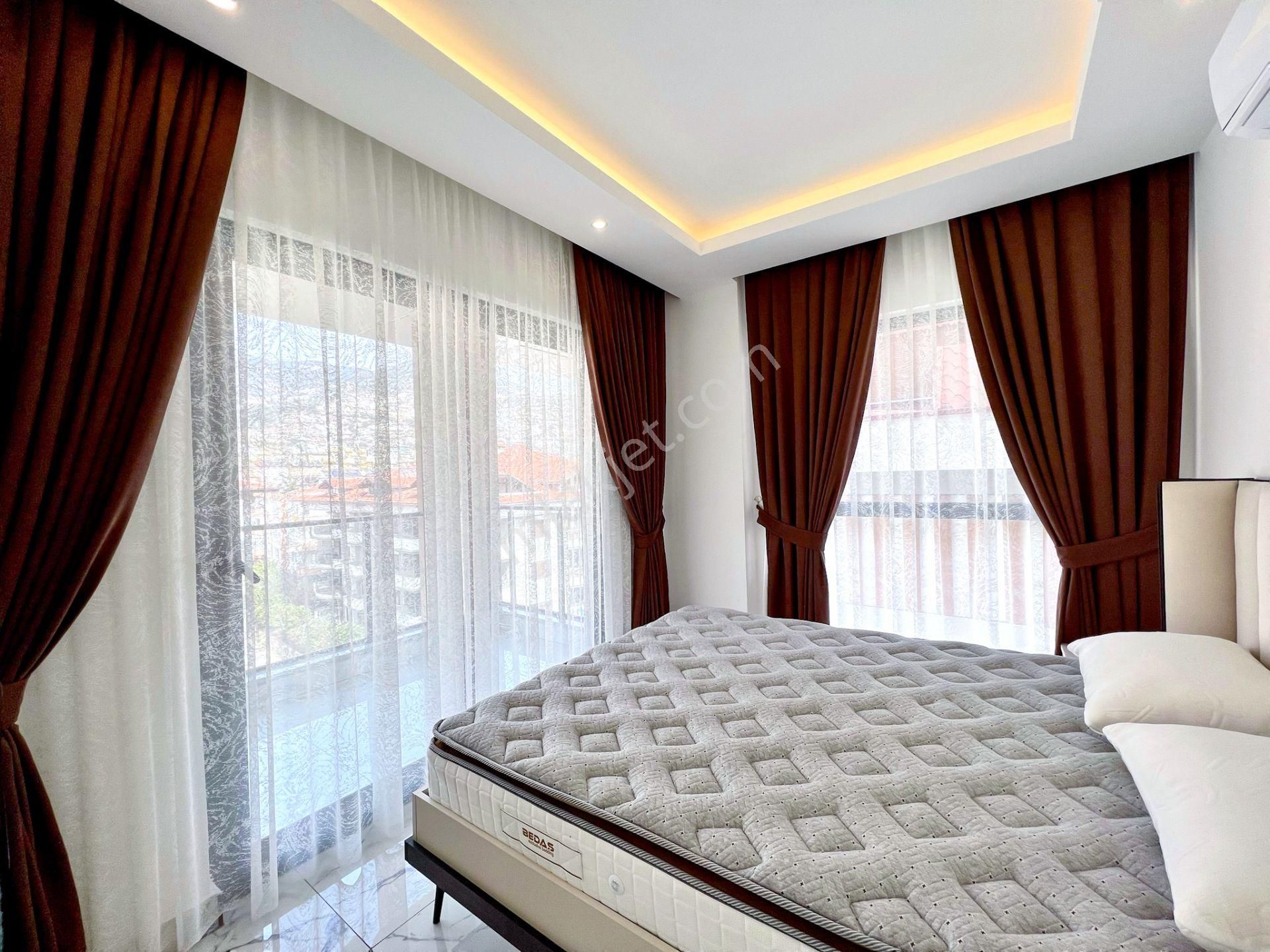 Alanya Merkezde Kleopatra Plajına Yakın Eşyalı 1+1 Kiralık Daire - Görsel 8