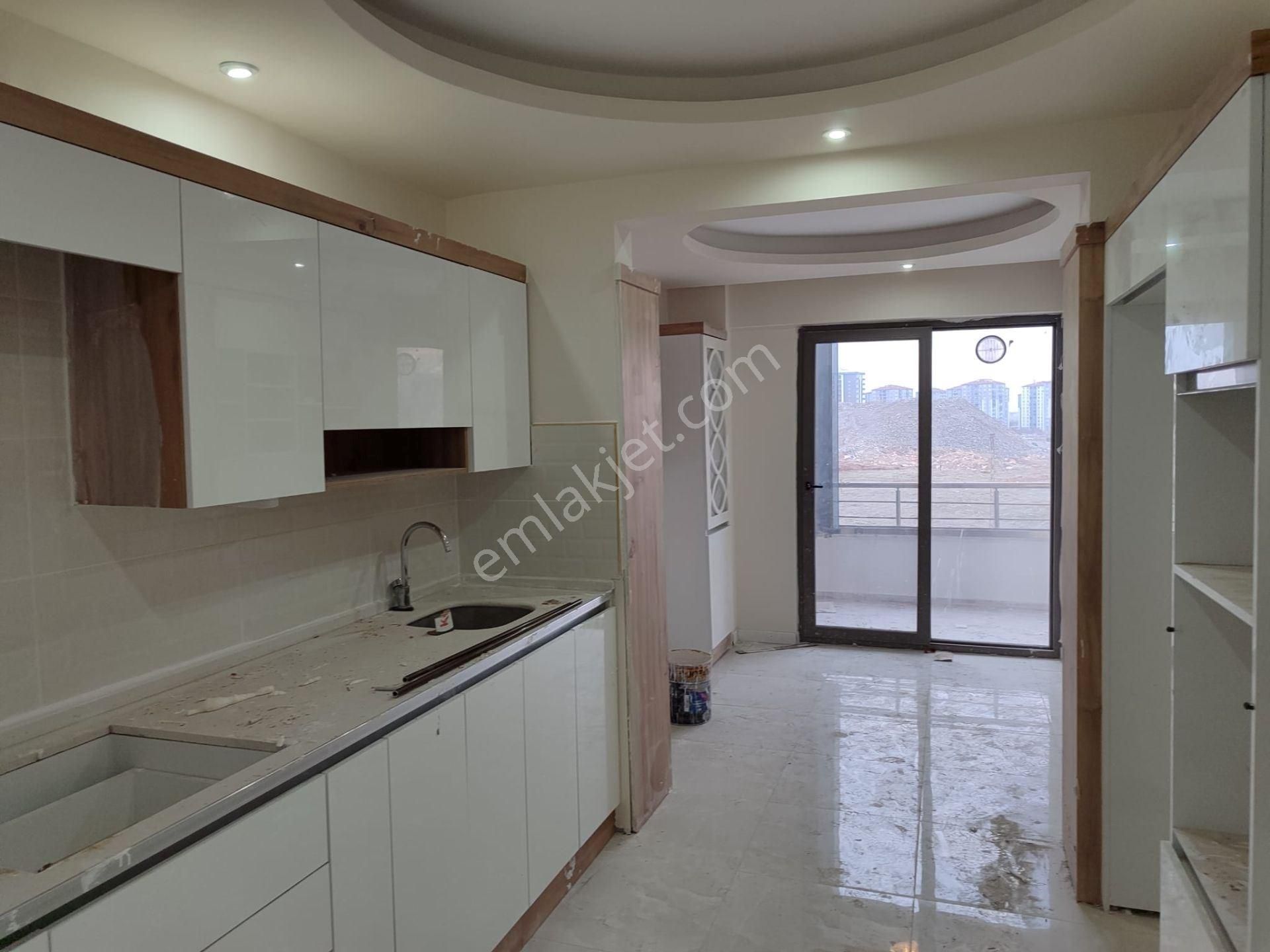 Yeşilyurt Yakınca Kiralık Daire Anka Turyap'tan Yakınca Adıyaman Yolu Üzeri Kiralık 3+1 Daire