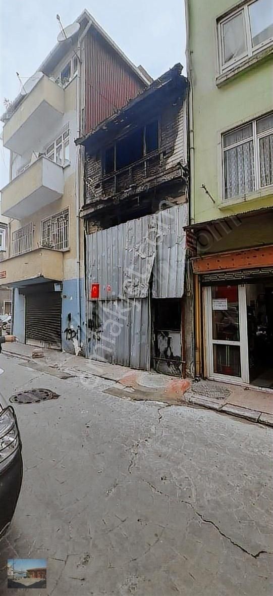 Beyoğlu Camiikebir Satılık Müstakil Ev Kasımpaşa Da Satılık 3katlı Mustakil Bina 1dükkan 2daire