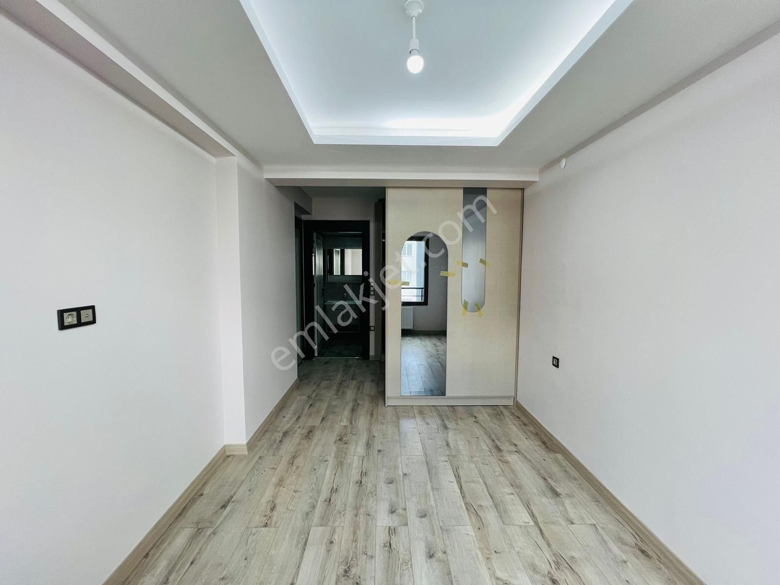 Hulusi Akar Bulvarında Ultra Lux Daire - Görsel 9