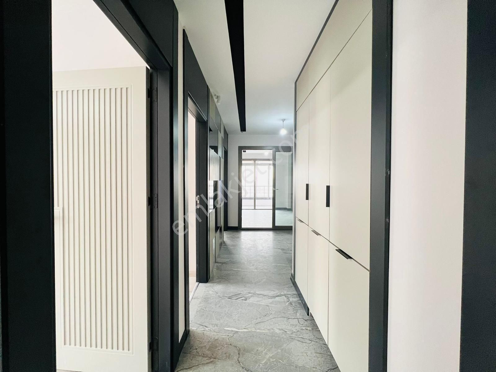 Hulusi Akar Bulvarında Ultra Lux Daire - Görsel 17