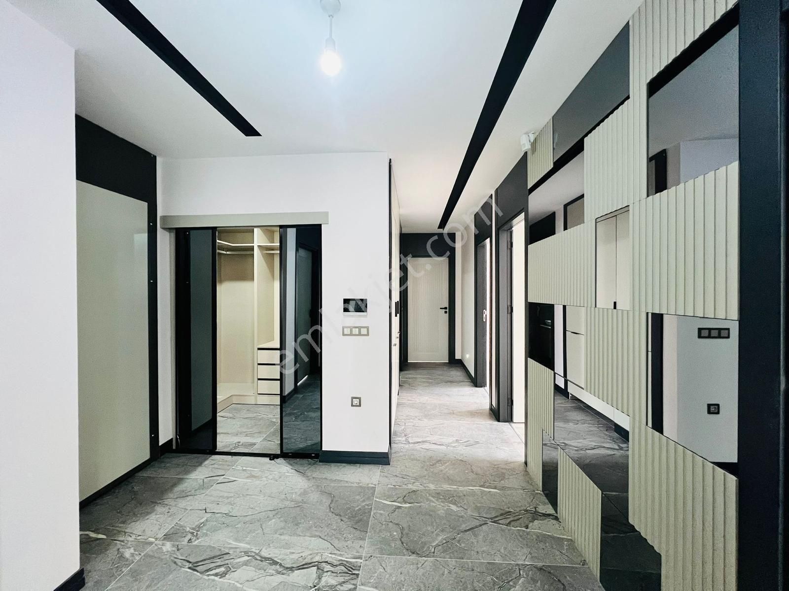 Hulusi Akar Bulvarında Ultra Lux Daire - Görsel 15