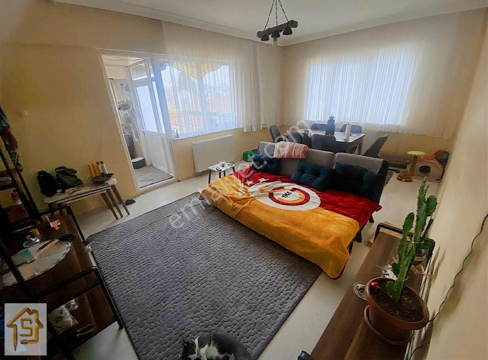 Gemlik Halitpaşa Satılık Daire Soylu'dan Sahile Yakın 2+1 90m2 Kombili Teraslı Daire