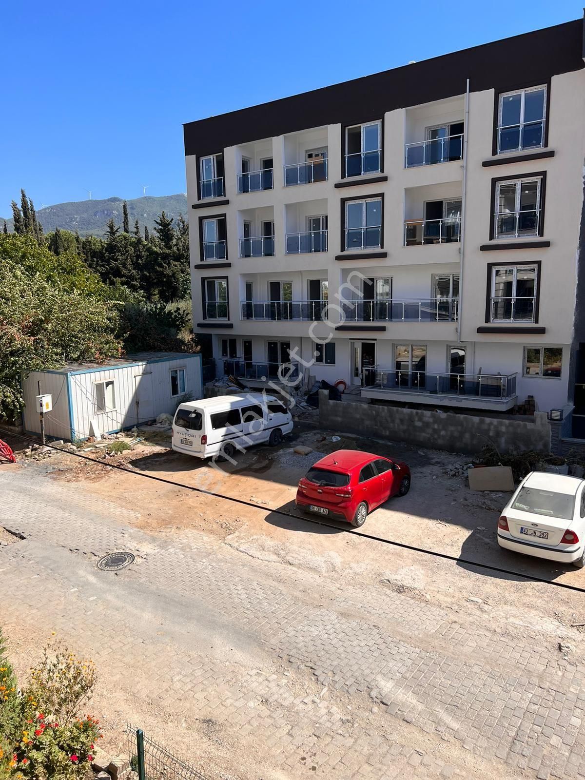 Kuşadası Davutlar Satılık Daire Davutlar Merkez 3+1 Ara Kat Daire