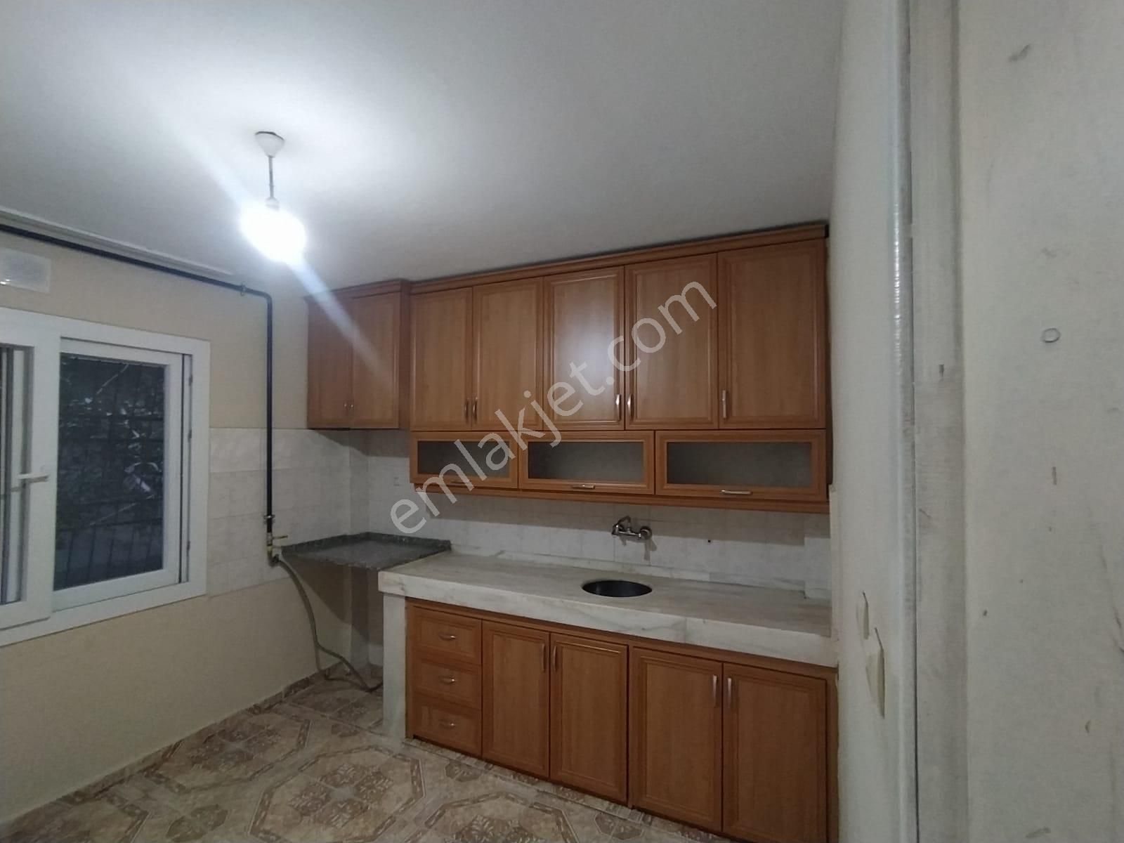 Sarıçam Yeşiltepe Kiralık Daire Adana Kozan Yoluna Yakın Mesafede Doğalgazlı 2+1 Kiralık Fırsat Daire