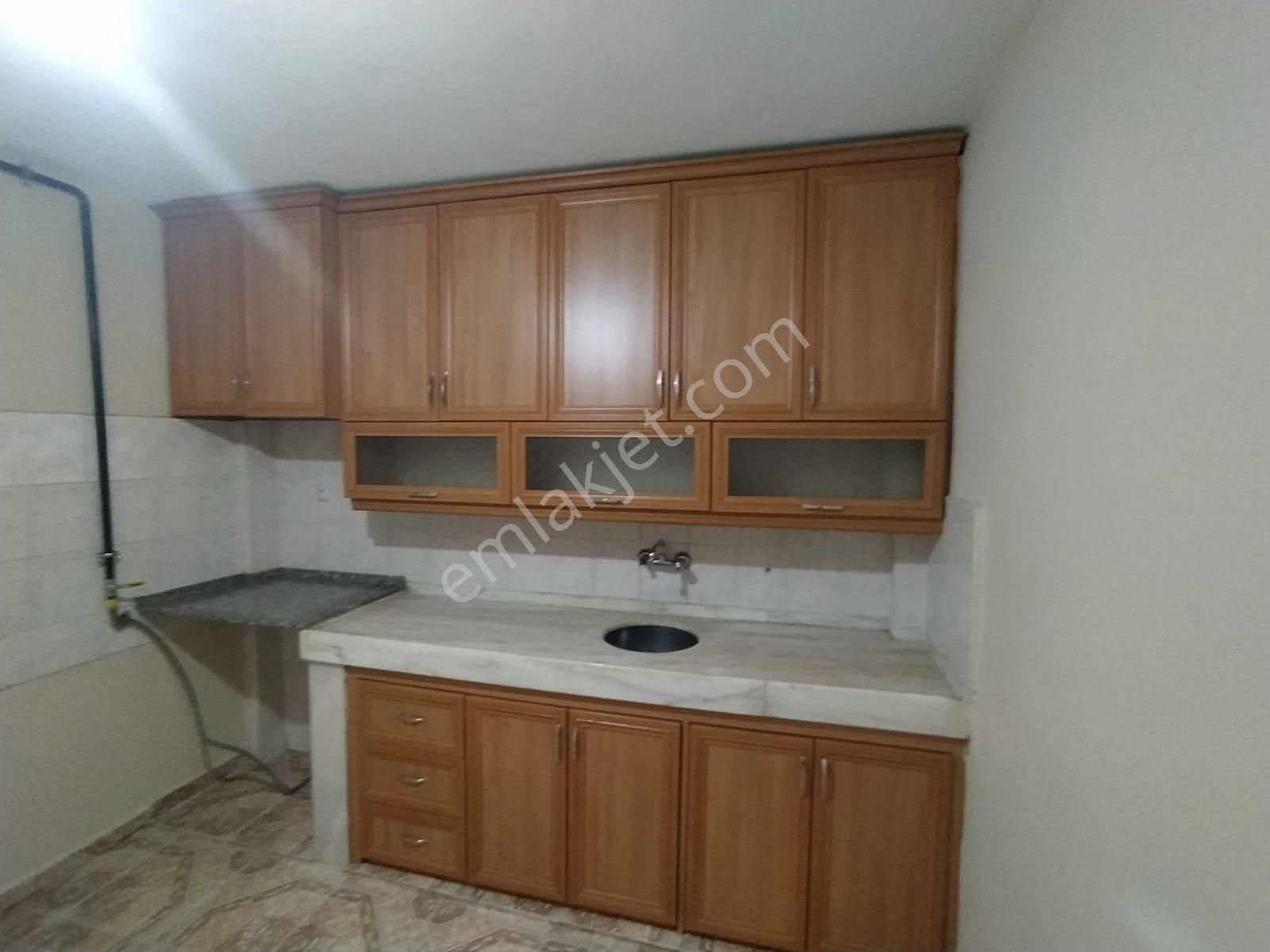 Sarıçam Yeşiltepe Kiralık Daire Adana Kozan Yoluna Yakın Mesafede Doğalgazlı 2+1 Kiralık Fırsat Daire