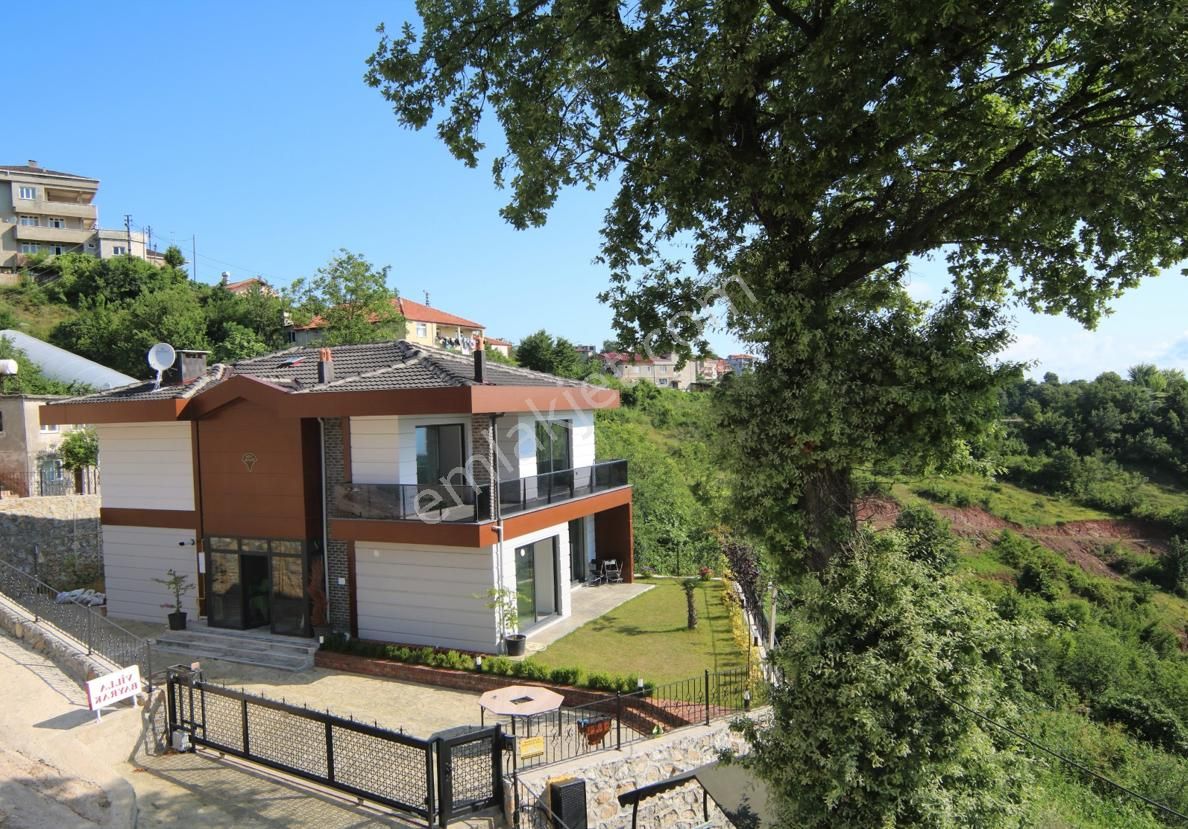 Kozlu Merkez Satılık Villa Hanemden Kozlu Merkez Ultra Lüks Deniz Manzaralı 4 +1 Villa