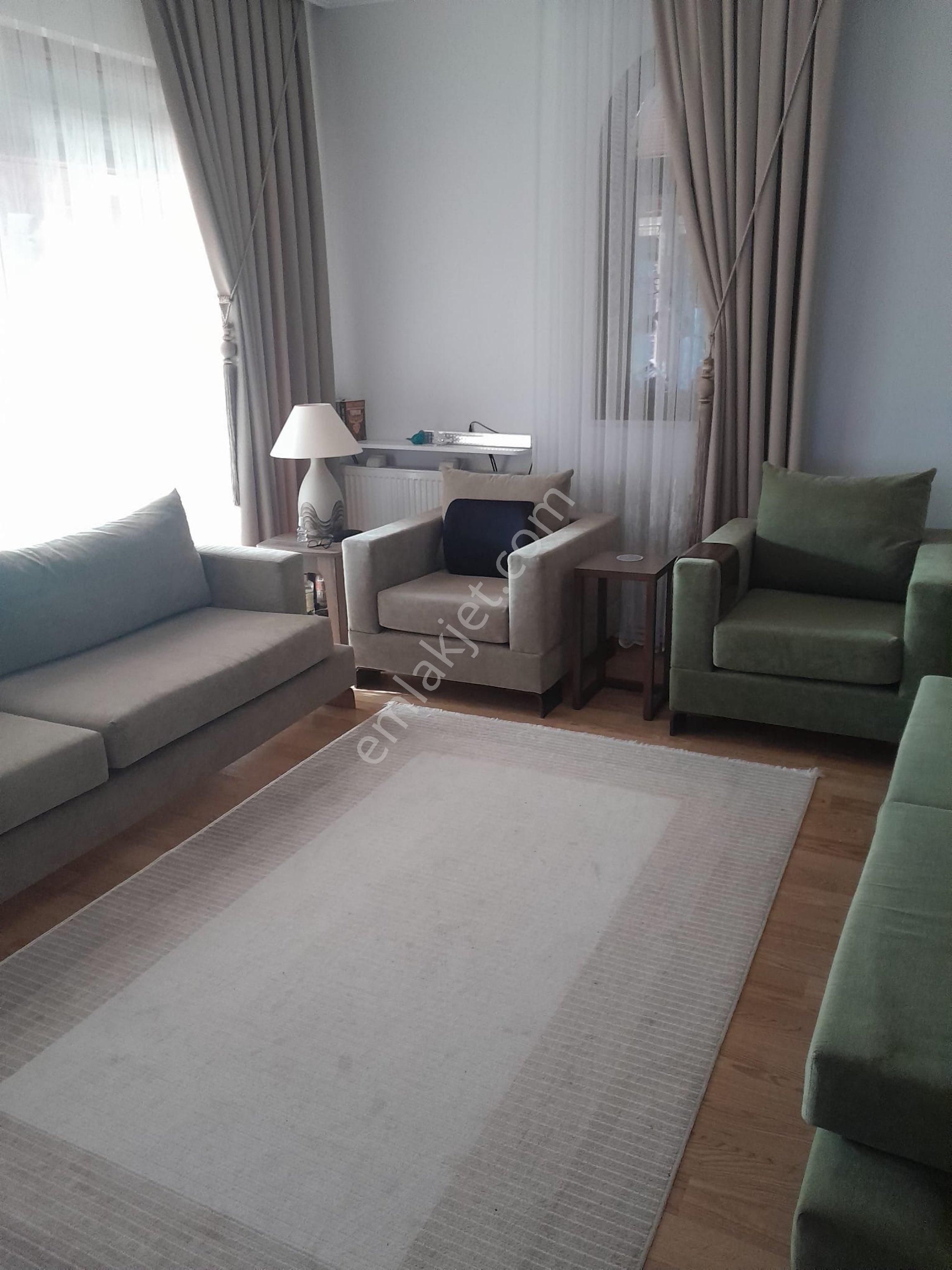 Güzelce De 400m2 Arsa İçerisinde Ful Tadilatlı 5+1 Satılık Villa - Görsel 35