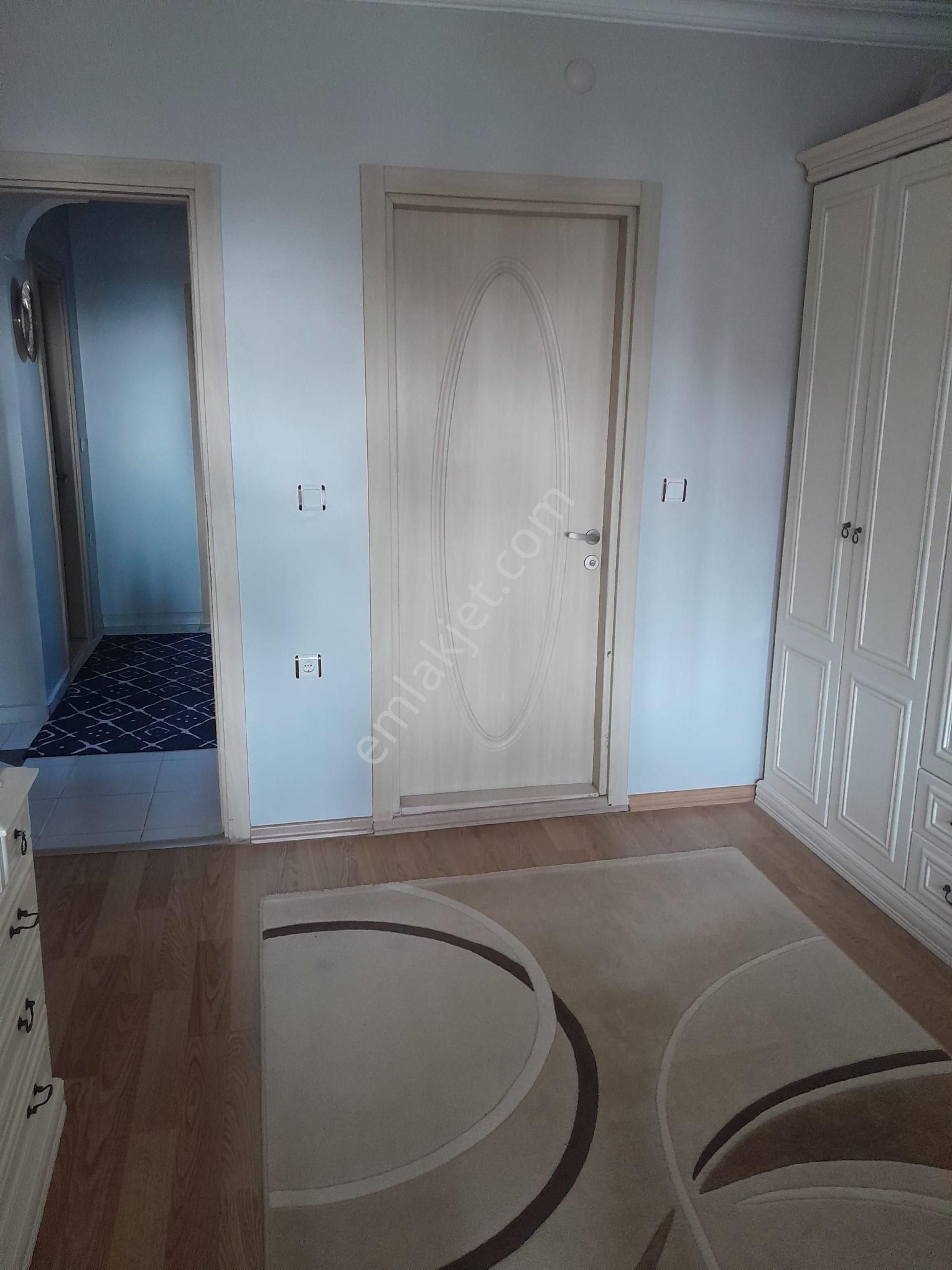 Güzelce De 400m2 Arsa İçerisinde Ful Tadilatlı 5+1 Satılık Villa - Görsel 31