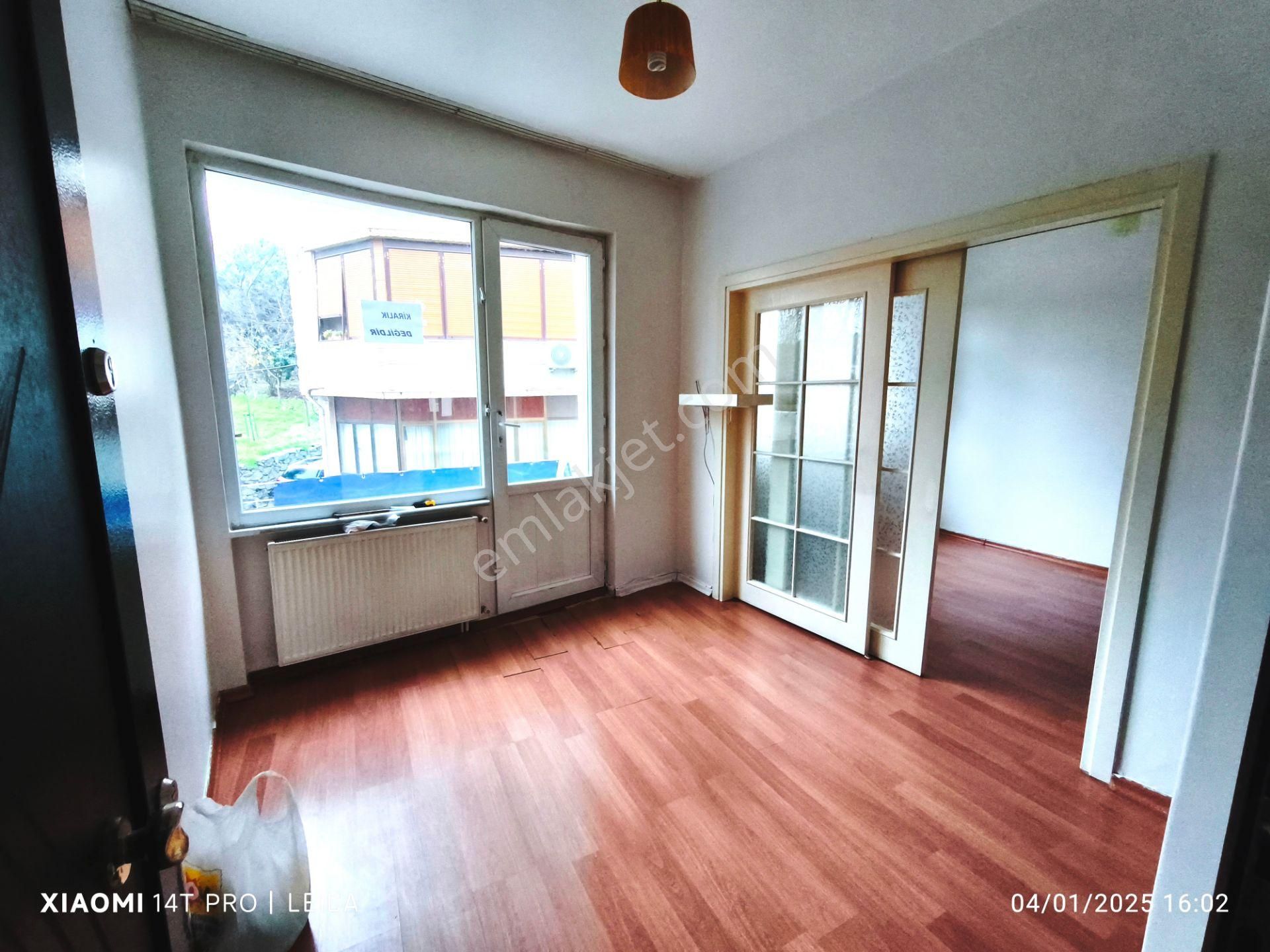 Eyüpsultan Nişancı Satılık Daire Eyüp Nişancı Metrobüse,sahile 3 Dk / 2+1 / 1.kat / Kat Mülkiyetli , Bakımlı Daire