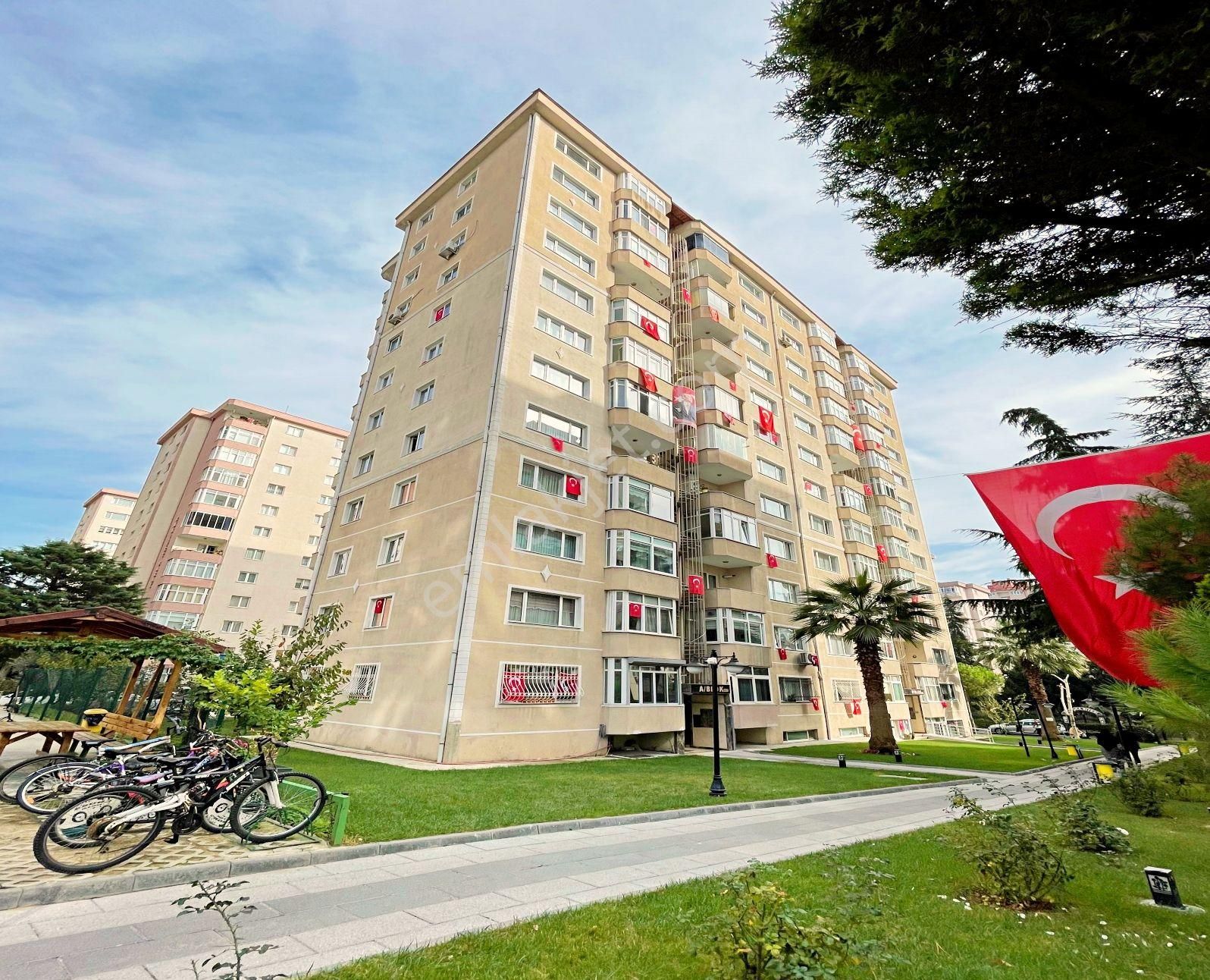 Beylikdüzü Barış Satılık Daire Barış Mahallesinde Site İçi Masrafsız 3+1 165m² Satılık Daire