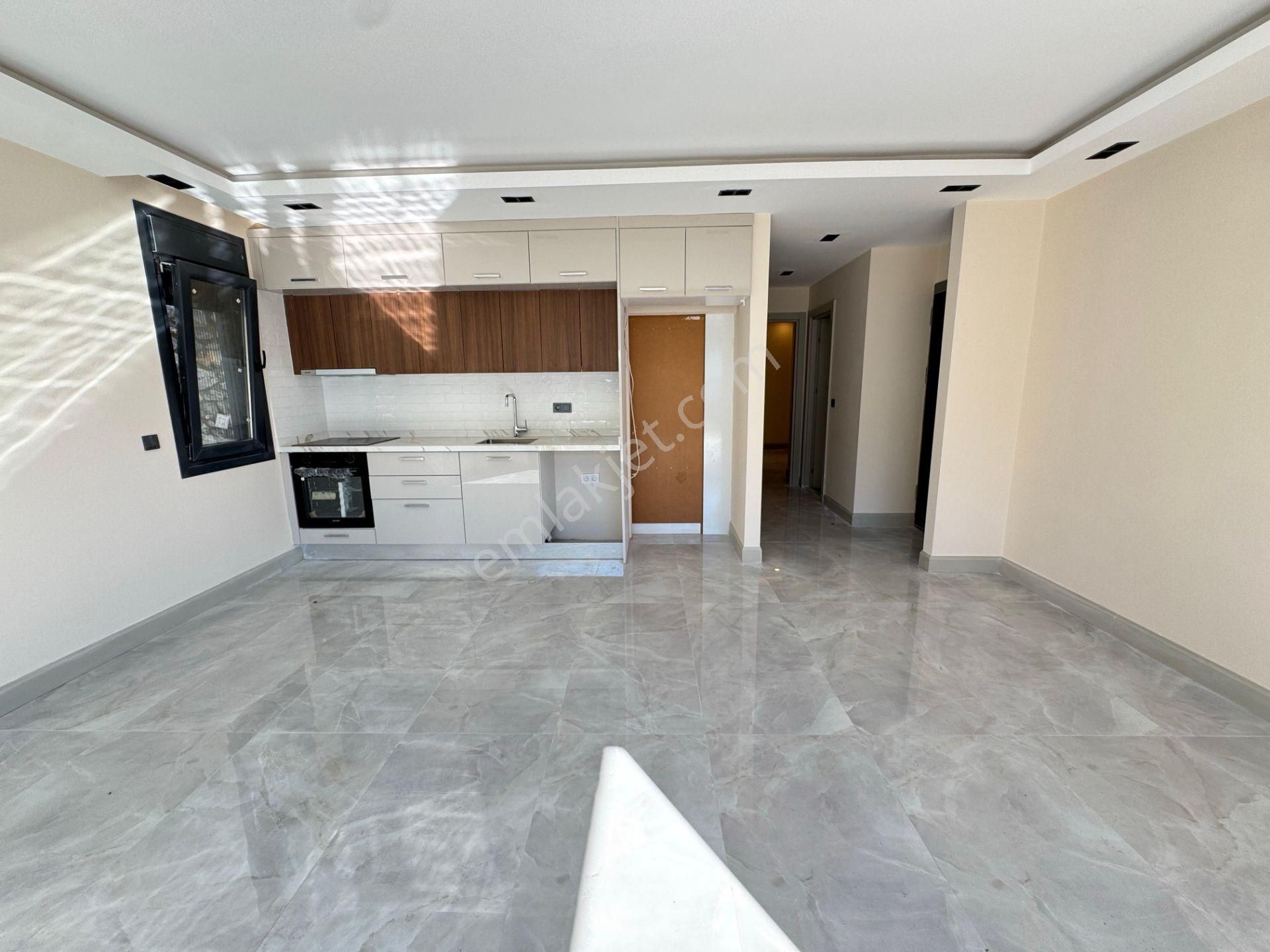 Bodrum Konacık'ta Satılık Bahçe Ve Üst Kat 2+1 Daire - Görsel 8