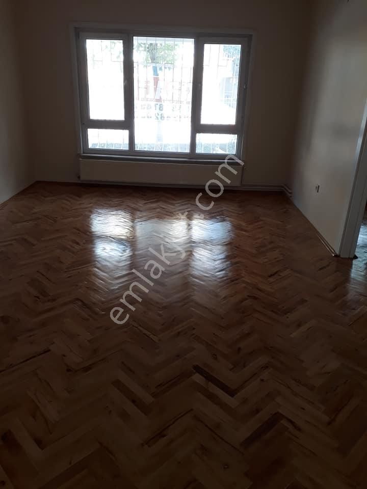 Çankaya Harbiye Kiralık Daire Önaldan Ankara Çankaya Dikmen Harbiye Mah. 3+1 Kombili Yüksek Giriş