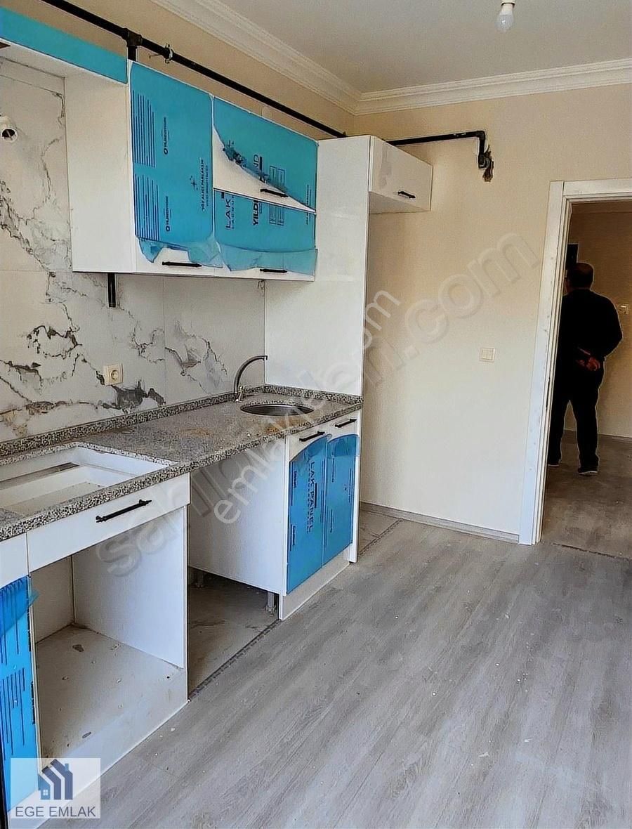 Keşan İspat Cami Kiralık Daire Ege Emlaktan Yekta Baydar Arkası Sıfır 2+1 Daire