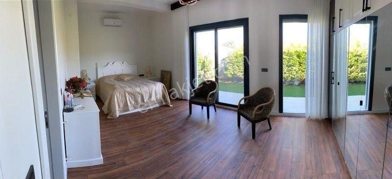 İzmir Çeşme Mamur Baba Havuzlu 5+1 Satılık Tek Katlı Müstakil Lüks Villa - Görsel 24