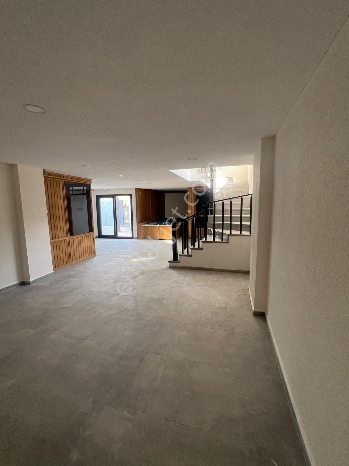 Didim Sağtur'da Satılık 4+1 Ayrı Mutfak Özel Havuzlu Müstakil Villa - Görsel 35