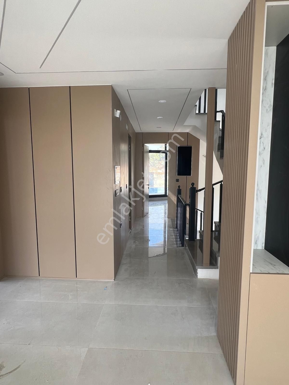 Didim Sağtur'da Satılık 4+1 Ayrı Mutfak Özel Havuzlu Müstakil Villa - Görsel 11