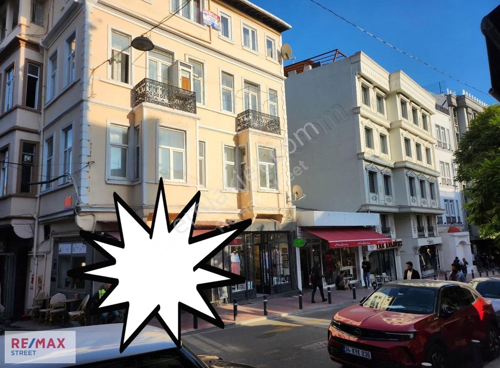 Beyoğlu Firuzağa Satılık Bina Özlem Kaya Remax Street Satılık 4.daire,1 Dükkan Galataport Yanı