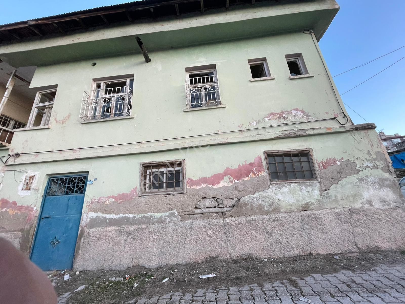 Niğde Bor Bina Tapu Sahibi Perta Emlak Ümit Tahmaz - Görsel 7