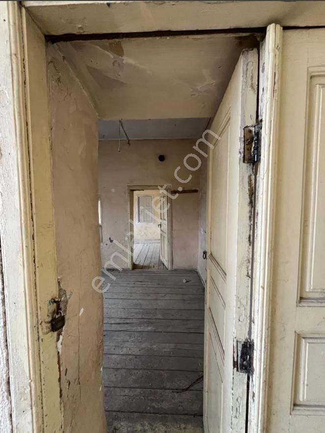 Niğde Bor Bina Tapu Sahibi Perta Emlak Ümit Tahmaz - Görsel 12